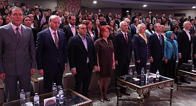 MHP'de 'Kadınların Sesi, Geleceğin Yolu' paneli