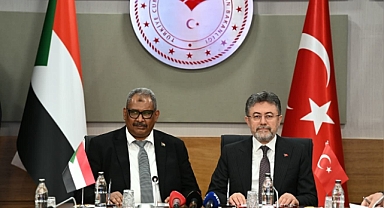 Bakan Yumaklı: Sudan ile ilişkilerimizi ilerletmeye büyük önem veriyoruz