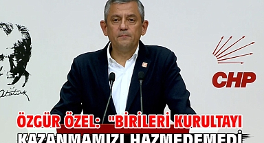 Özgür Özel: 