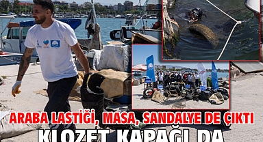 Araba lastiği, masa, sandalye de çıktı klozet kapağı da