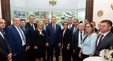 Bakan Fidan, Bulgaristan'daki Türk iş insanlarıyla bir araya geldi