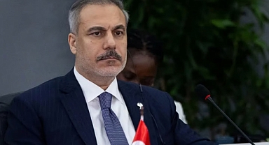 Bakan Fidan, Singapur'a gidiyor