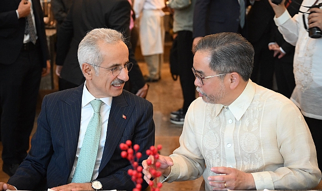 Bakan Uraloğlu, Filipinler Cumhuriyeti'nin Milli Günü resepsiyonuna katıldı