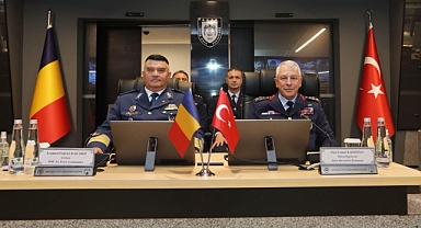 Romanya Hava Kuvvetleri Komutanı Korgeneral Baraboi, Hava Kuvvetleri Karargahını ziyaret etti