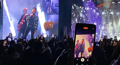Tarkan, Ankara'da sevenleriyle buluştu