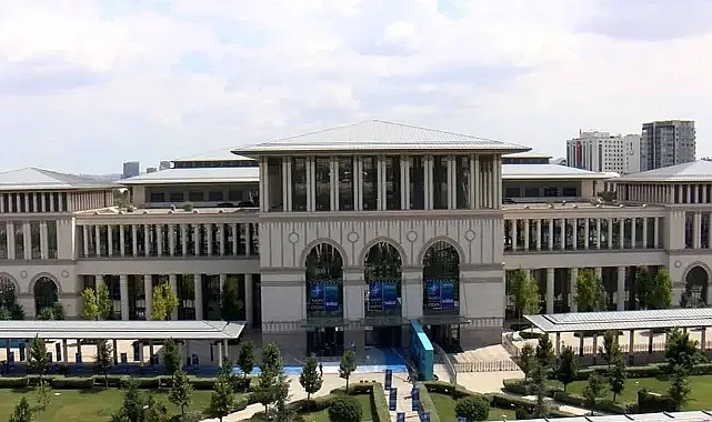 15 Temmuz’un 10’uncu yılında Cumhurbaşkanlığı Külliyesi’nde nöbet tutuldu