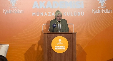 AK Parti'li Ercan ‘Kadın Liderlik Akademisi Münazara Kulübü’ kapanış programına katıldı