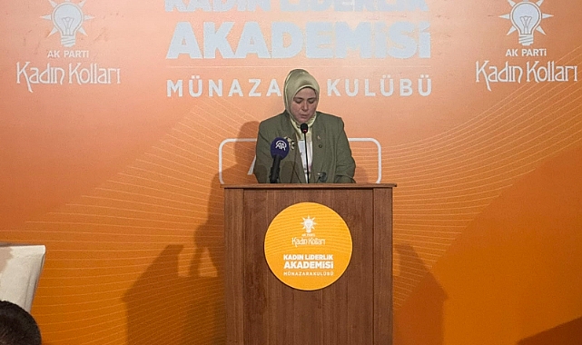 AK Parti'li Ercan ‘Kadın Liderlik Akademisi Münazara Kulübü’ kapanış programına katıldı