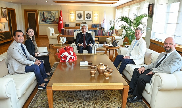 Bakan Ersoy, Nilay Tahiroğlu ve Tan Sağtürk ile görüştü