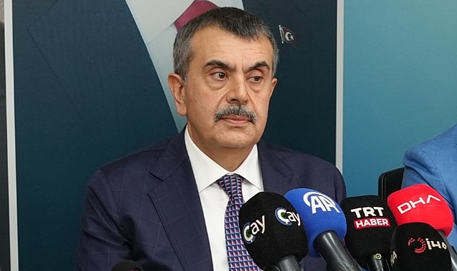 Bakan Tekin: Osmanlıyla Cumhuriyet'i barıştırmamız lazım