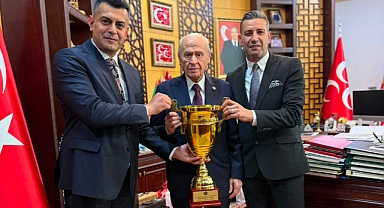 Boks Federasyonu'ndan Bahçeli'ye ziyaret