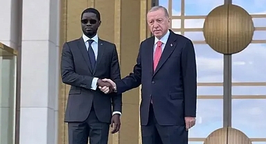 Cumhurbaşkanı Erdoğan, Senegal Cumhurbaşkanı Faye ile telefonda görüştü