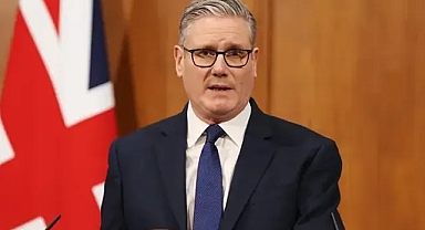 İngiltere Başbakanı Starmer resmen istifa etti