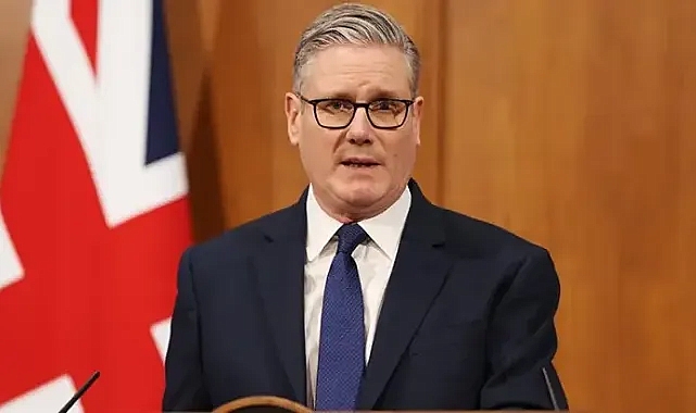 İngiltere Başbakanı Starmer resmen istifa etti