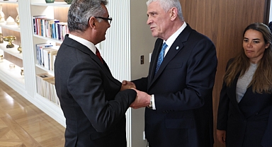 İYİ Parti Genel Başkanı Dervişoğlu, KKTC’de