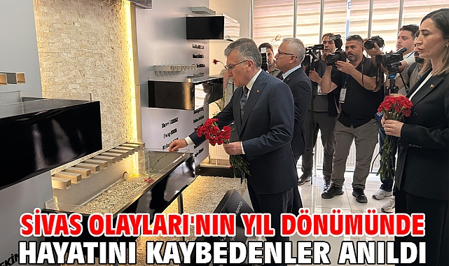Sivas Olayları'nın yıl dönümünde hayatını kaybedenler anıldı