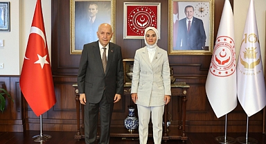 Bakan Göktaş, Yenimahalle Belediye Başkanı Yaşar'ı kabul etti