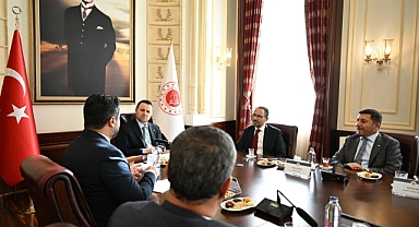 Bakan Gürlek, Nevşehir heyeti ile bir araya geldi