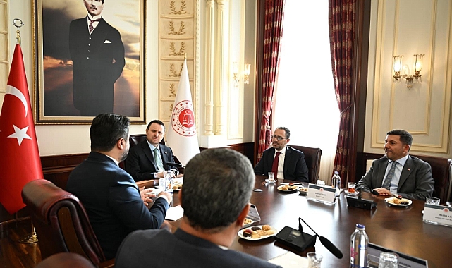 Bakan Gürlek, Nevşehir heyeti ile bir araya geldi