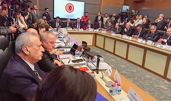 'Çerçeve yasa' teklifi komisyonda