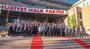 CHP’li 81 İl Başkanı: Bizim bağlılığımız kişilere değil, CHP'nin tarihine ve Türkiye'nin geleceğine yönelik