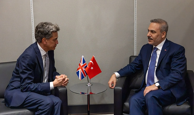 Bakan Fidan, Birleşik Krallık Dışişleri Bakanı Miliband ile görüştü