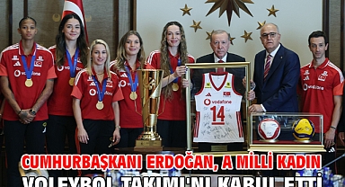 Cumhurbaşkanı Erdoğan, A Milli Kadın Voleybol Takımı'nı kabul etti