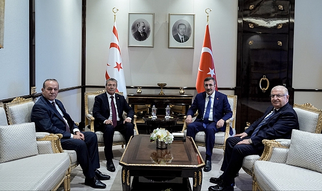 Cumhurbaşkanı Yardımcısı Yılmaz, KKTC Başkanı Üstel ile görüştü