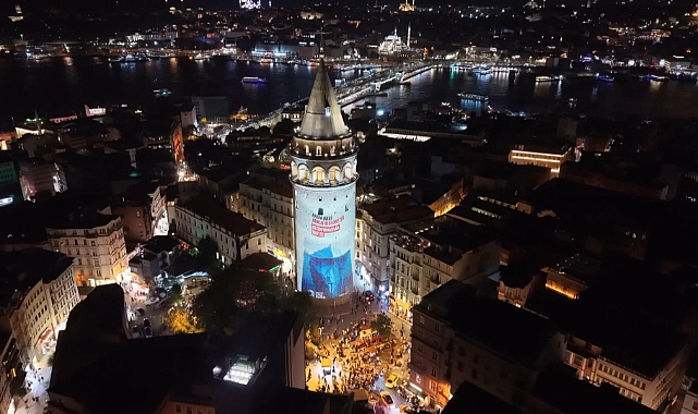 Dezenformasyonla mücadele mesajları Galata Kulesi’ne yansıtıldı