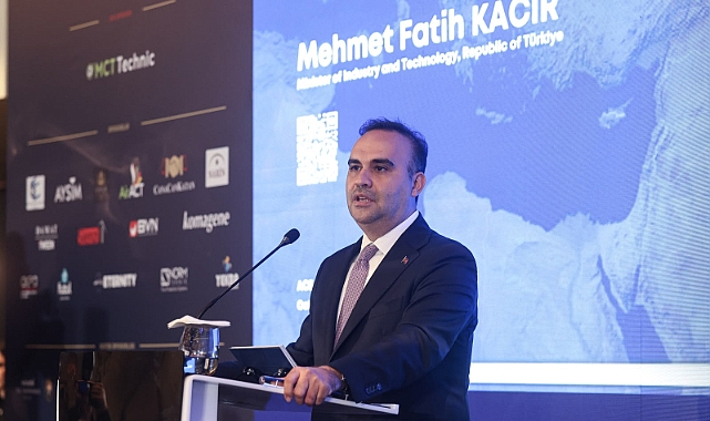 Bakan Kacır: Küresel imalat sanayi katma değerindeki payımızı iki katına çıkardık