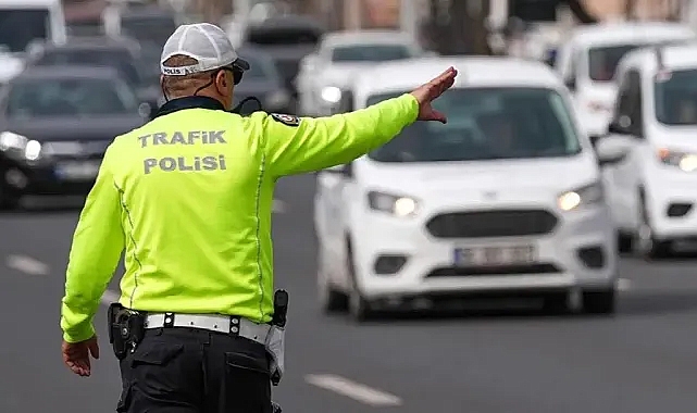 İstanbul'da bazı yollar trafiğe kapatıldı