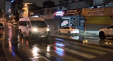 İstanbul'da sağanak etkili oluyor