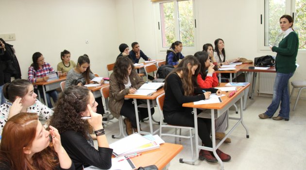 205 öğrenciye ücretsiz kurs