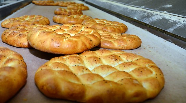 300 gram pide sadece 1 TL