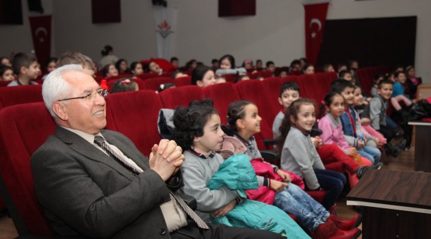 37 oyun, 74 seans, 14 bin 663 çocuk