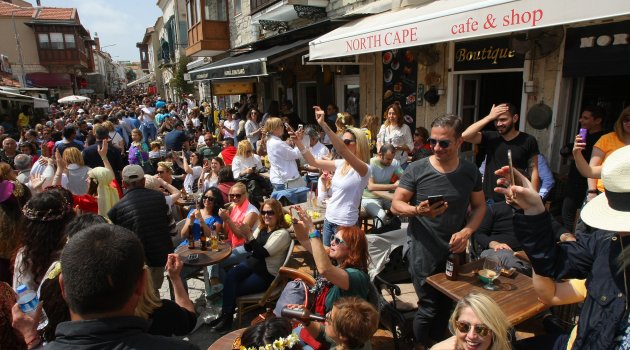 8. Alaçatı Ot Festivali’ne yoğun ilgi