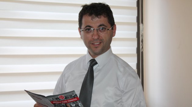 Ahmak değiliz, Kargalar Bize Gülmez