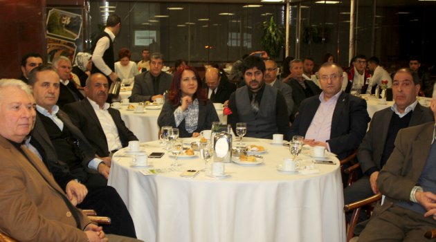 AK Narlıdere’den anlamlı etkinlik