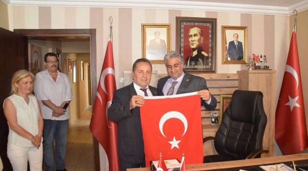 Ak Parti ve MHP’den Darbe Girişimine Ortak Tepki