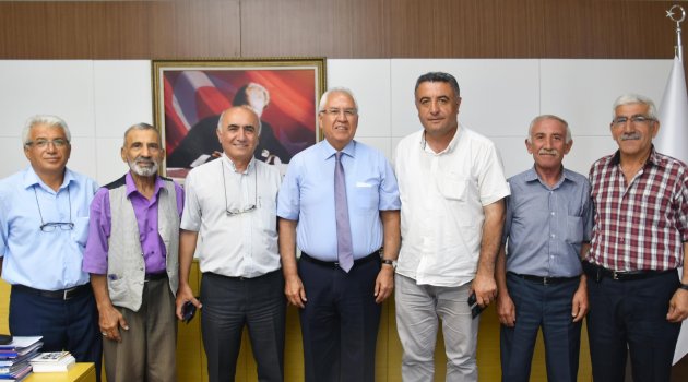 Alevi vakfından Başkan Selvitopu’na hizmet teşekkürü