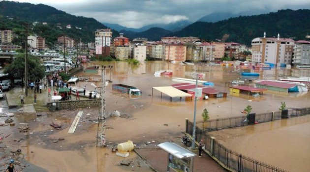 Artvin'de sel felaketi!