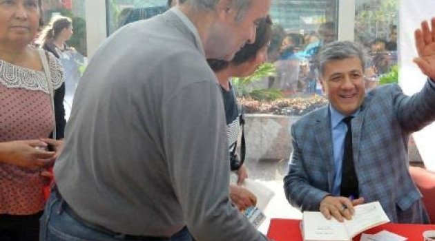 Balbay Cumhuriyet'in ikinci yüzyılını yazdı
