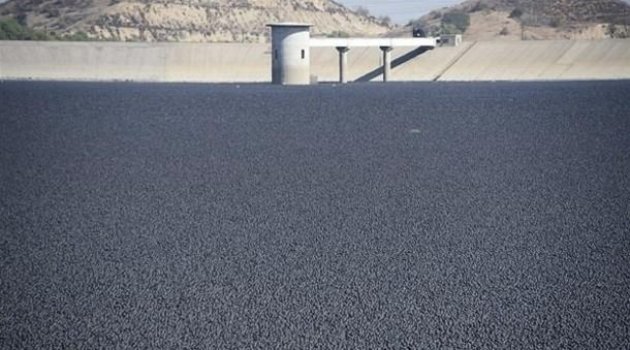 Baraja 96 milyon plastik top atıldı