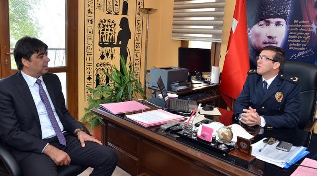 Başkan Demirdağ, İlçe Emniyet Müdürlüğü’nü ziyaret etti