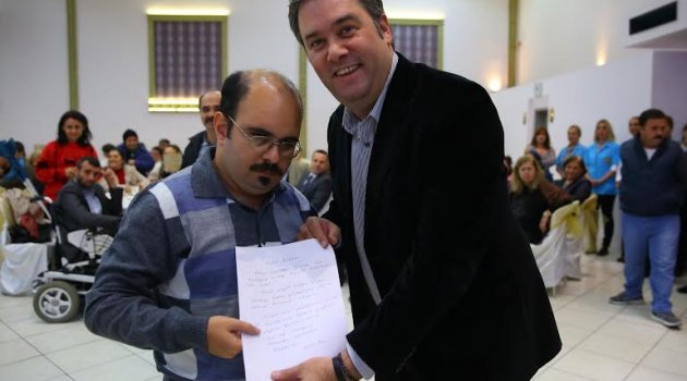 Başkan Piriştina’ya engellilerden teşekkür mektubu