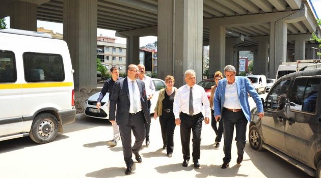Başkanlar pazaryerini inceledi