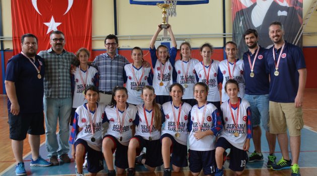 BERGAMA BASKETİNİN ALTIN JENERASYONU İZMİR İL ŞAMPİYONU