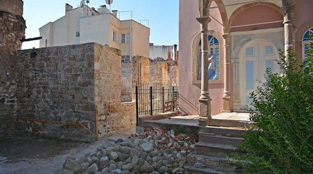 Bergama'da tarih yeniden hayat buluyor