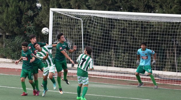 Bornova Belediyesi Başkanlık Kupası başladı