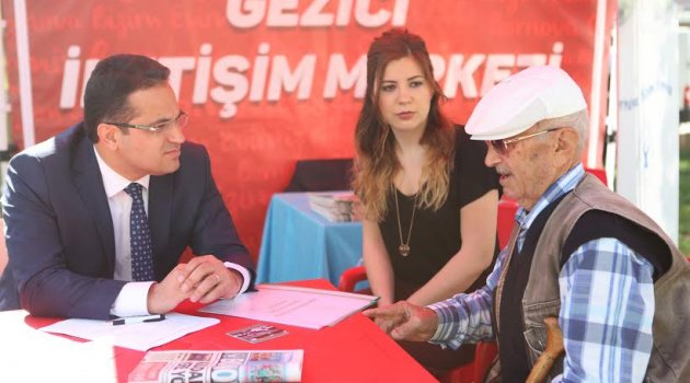 Bornova Belediyesi Gezici İletişim Merkezi ile vatandaşa daha yakın